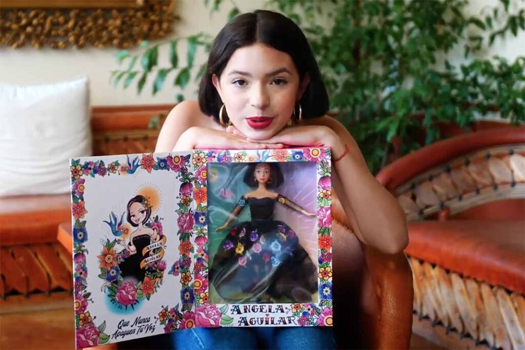Ngela Aguilar Lanza Su Propia Mu Eca No Quer A Ser La T Pica Barbie