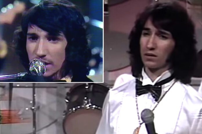 En este jueves retro, con ustedes ¡El Buki! En este jueves retro, con ustedes ¡El Buki!