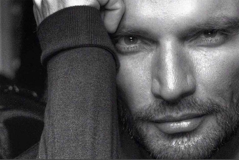 Famosos se unen al reto #LosMásFeos en apoyo a Julián Gil