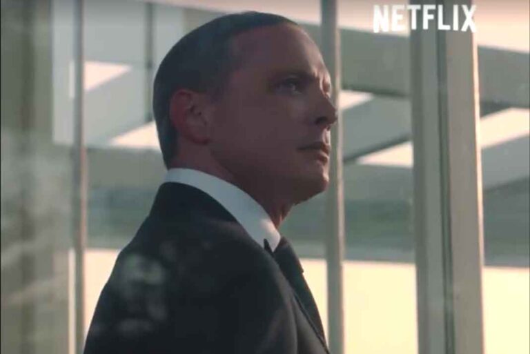 Luis Miguel anunciando su serie por Telemundo