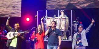 Sonido Tre y Carlos Vives.