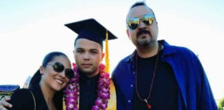 Pepe Aguilar y familia.