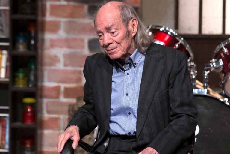 Hacen 'coperacha' para ayudar al Loco Valdés