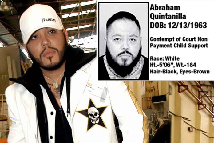 Al parecer, lo buscan por no pagar la manutención de sus hijos Al parecer, lo buscan por no pagar la manutención de sus hijos