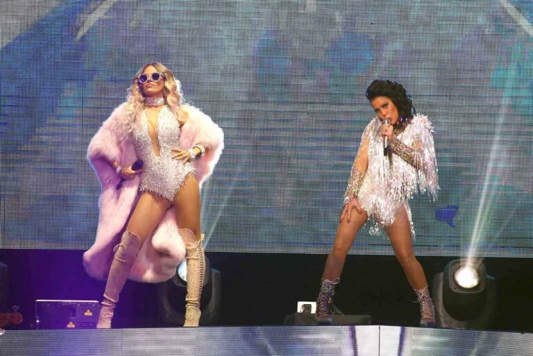 Pura gente linda en el concierto de Alejandra Guzmán y Gloria Trevi ?