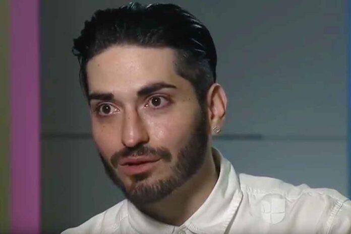 El hijo de Eduardo Yáñez lloró durante la entrevista que dio en exclusiva al programa Primer Impacto, de Univision El hijo de Eduardo Yáñez lloró durante la entrevista que dio en exclusiva al programa Primer Impacto, de Univision