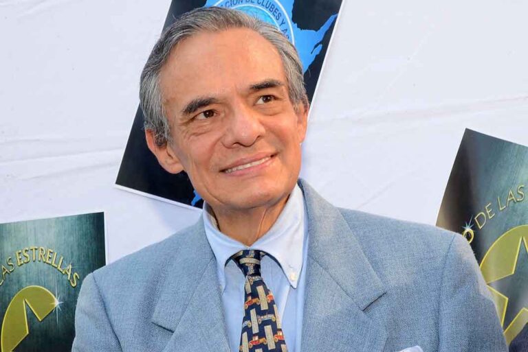 José José se encuentra internado desde el 9 de enero