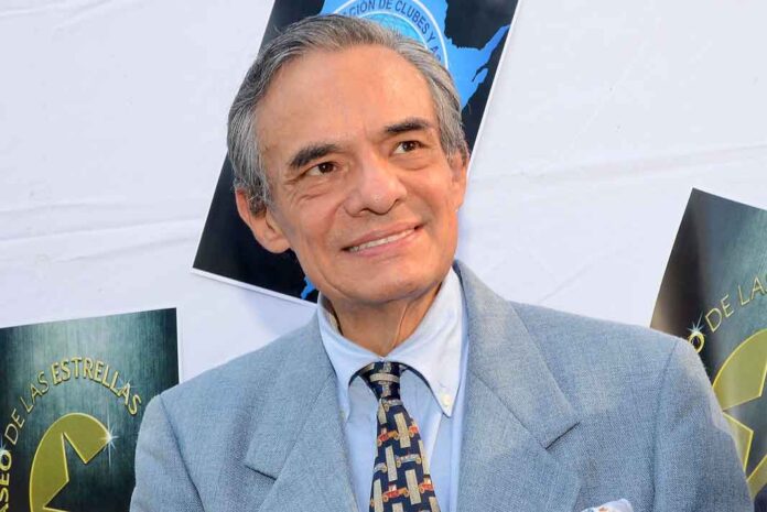 El cantante se encuentra estable en Miami y al fin cerca de su esposa Sarita El cantante se encuentra estable en Miami y al fin cerca de su esposa Sarita