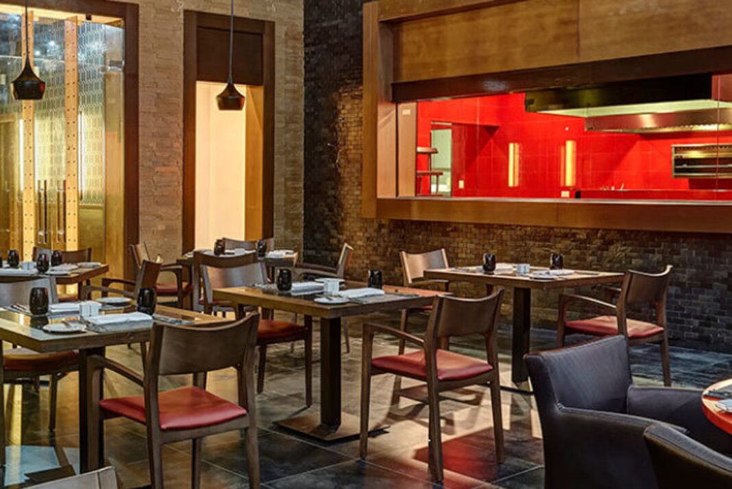El Resorte Bavaro tiene una variedad de restaurantes espectaculares como este.