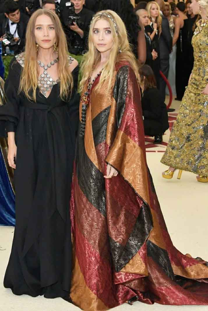 De Mary-Kate y Ashley, las gemelas Olsen, no sé qué era peor, si sus túnicas o sus miradas de espanto