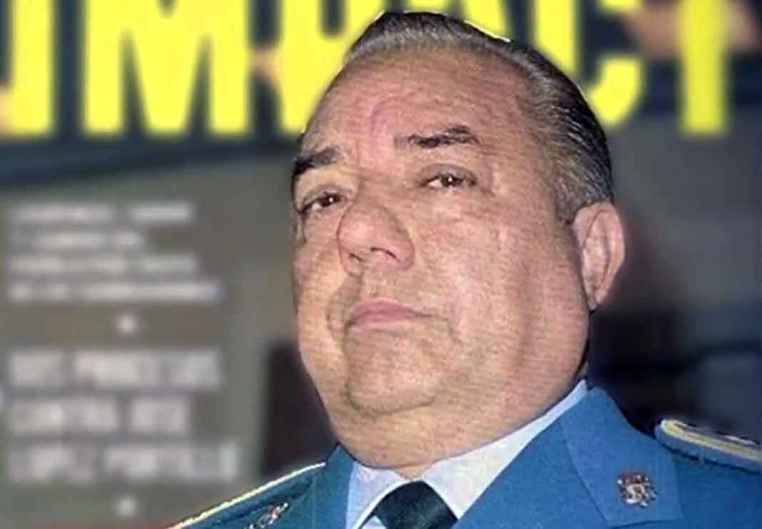 El General Arturo "El Negro" Durazo fue jefe de la policía en México y uno de los funcionarios más corruptos del país