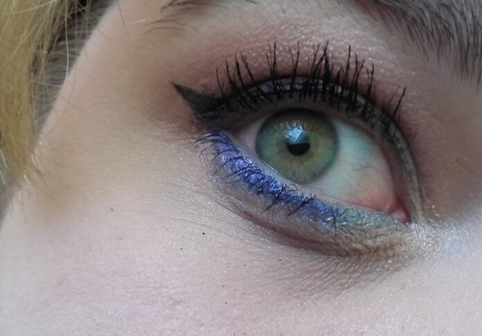 Cirugía de párpados Cirugía de párpados