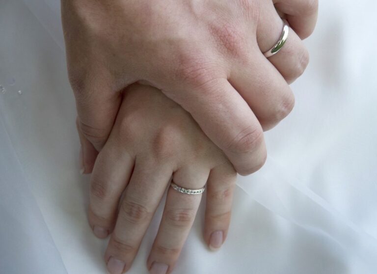 María Marín: ¡De ardiente amante a casado congelado!