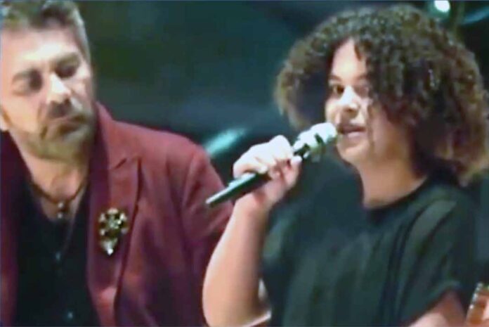 Lucerito es una niña muy musical, pero apenas tiene 13 años y no se dedicará al canto por ahora