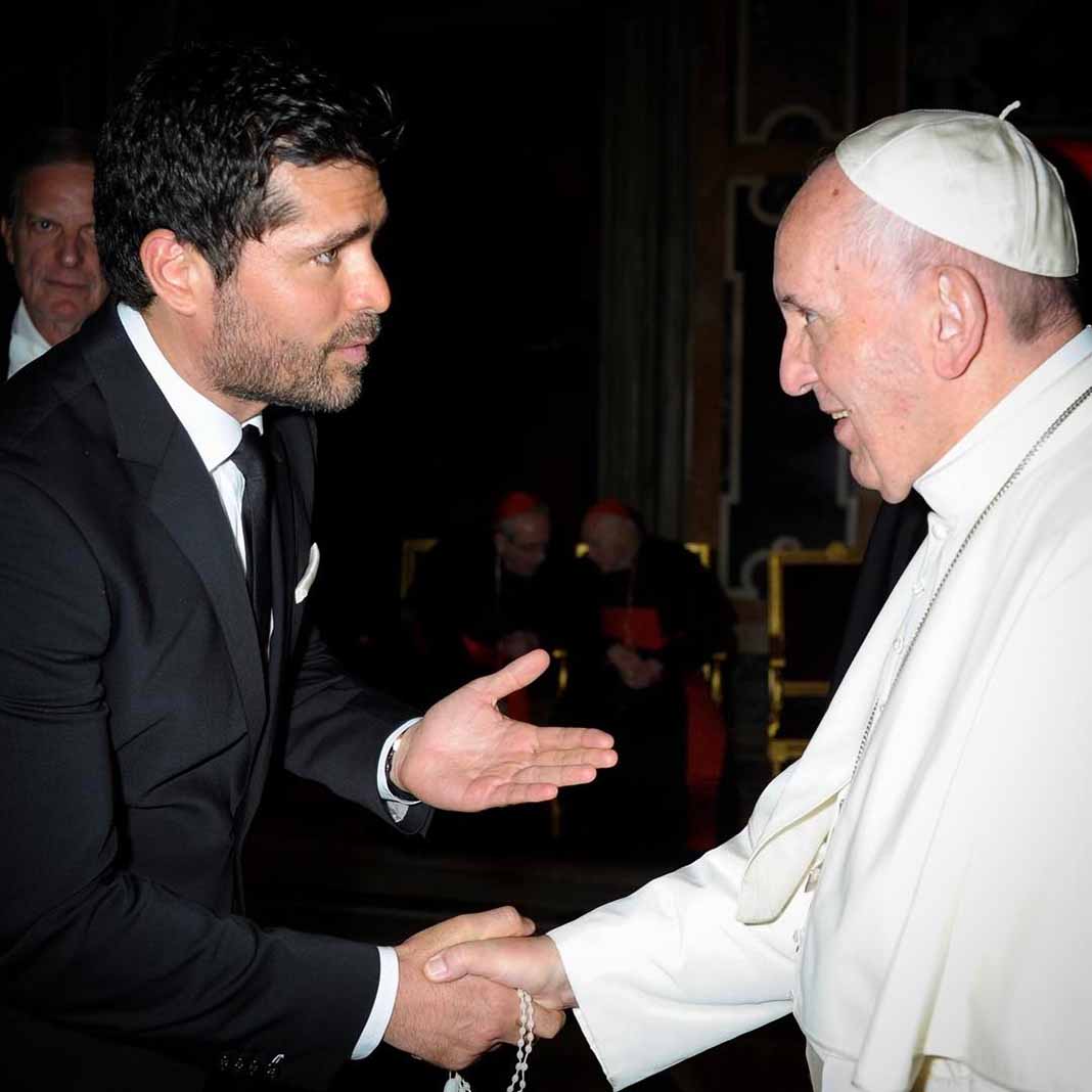 El actor ya es casi cuate del Papa Francisco