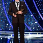 Alfonso Cuarón con un Oscar