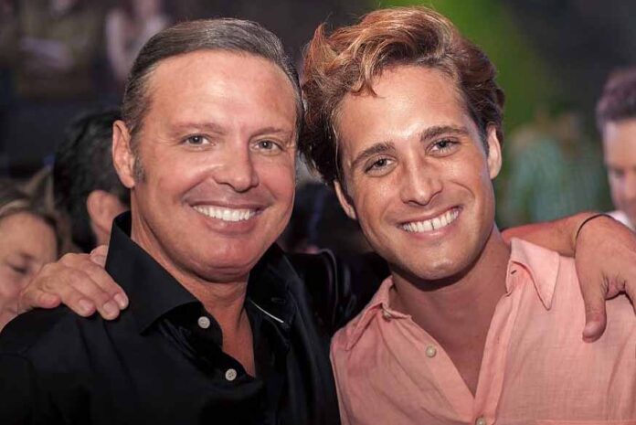 Luis Miguel va a cumplir 49 años y Diego Boneta, de 28, tiene más bolsas en los ojos que él