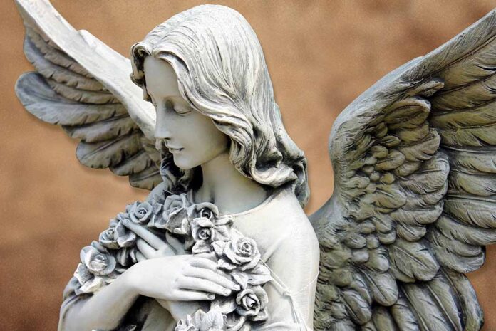 El ángel del deseo te ayuda a que todo lo que pienses y sientas de corazón