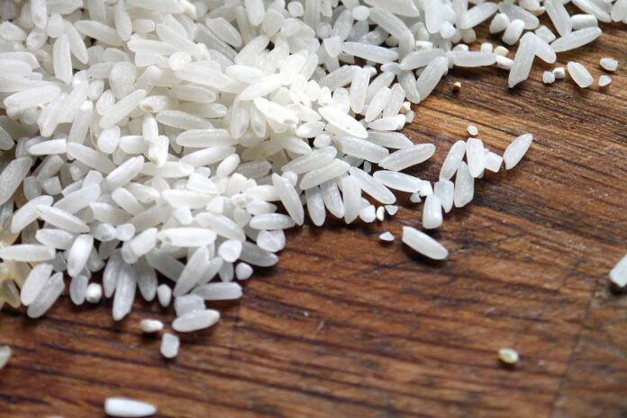 El agua de arroz es buenísima para eliminar el dolor