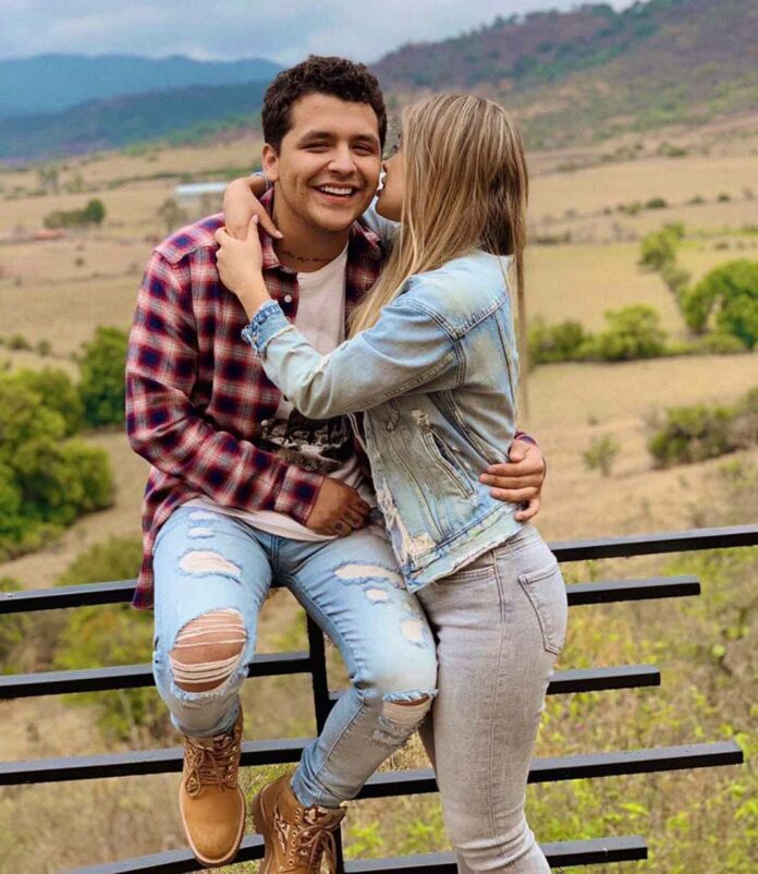 Christian Nodal conquistó a su novia por Instagram Ana María Canseco