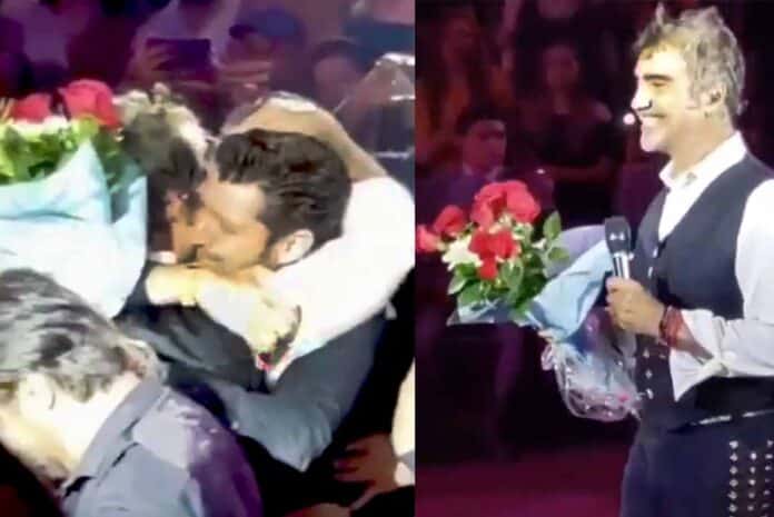 La reacción de "El Potrillo" al ser apapachado por un fan