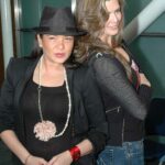 Yolanda como su inseparable amiga, compañera y ex novia Montserrat Oliver