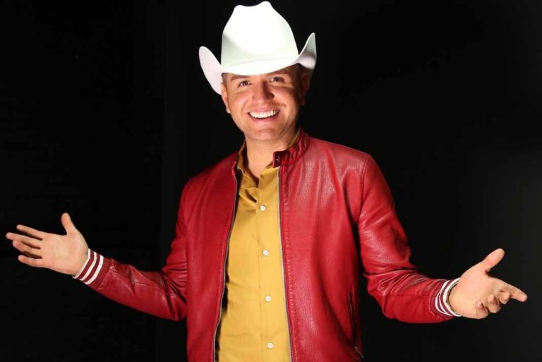 El Dasa es un amo de casa: 'Yo limpio, barro, trapeo y lavo pañales'