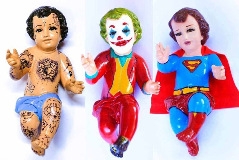 Venden Niño Dios pintado del Joker, Superman, Freddie Mercury o de lo que sea