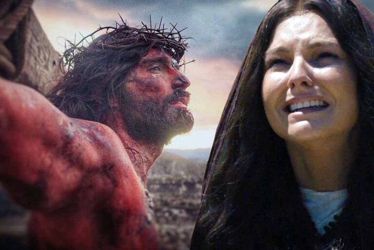 Julián Gil como Cristo y Marjorie de Sousa de María Magdalena