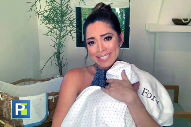 Con lágrimas en los ojos, Pamela Silva presentó a su hijo Ford