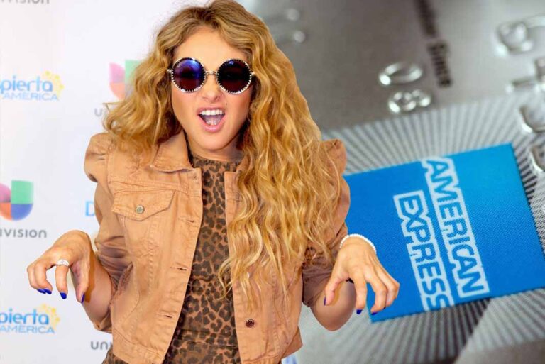 American Express demanda a Paulina Rubio por mala paga
