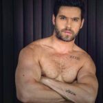 EleazarGomez5
