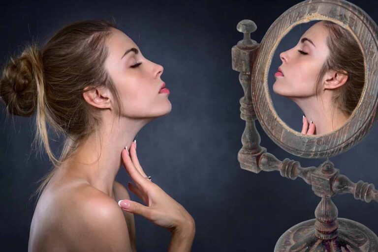 Dr. Wolf: No me gusta mi cuello ni el perfil de mi barbilla, ¿qué puedo hacer?