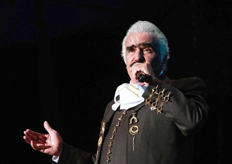 "Me iban chorreando las lágrimas": 5 momentos más dolorosos de Vicente Fernández
