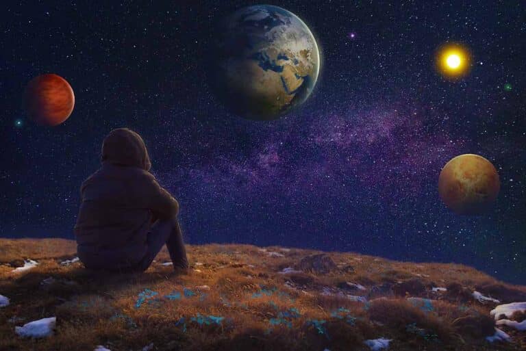 Horóscopo viernes 12: Prepárate para un contacto increíble de trabajo