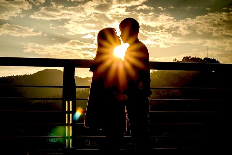 Horóscopo viernes 8: Tienes fin de semana cargado de fiesta y pasión