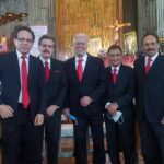 Los integrantes originales del grupo fueron a la Basílica de Guadalupe hace dos años, a pedir por la salud de su fundador, incluido él