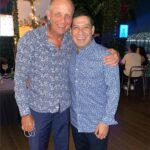 Óscar Athié con el comediante "El Costeño", en un encuentro en Acapulco el pasado mes de enero