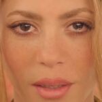 El jugador no pudo con la presión de seguidores y de los medios tras engañar a Shakira, pero más que nada, tras el lanzamiento de "Monotonía", el tema donde la cantante habla de su rompimiento