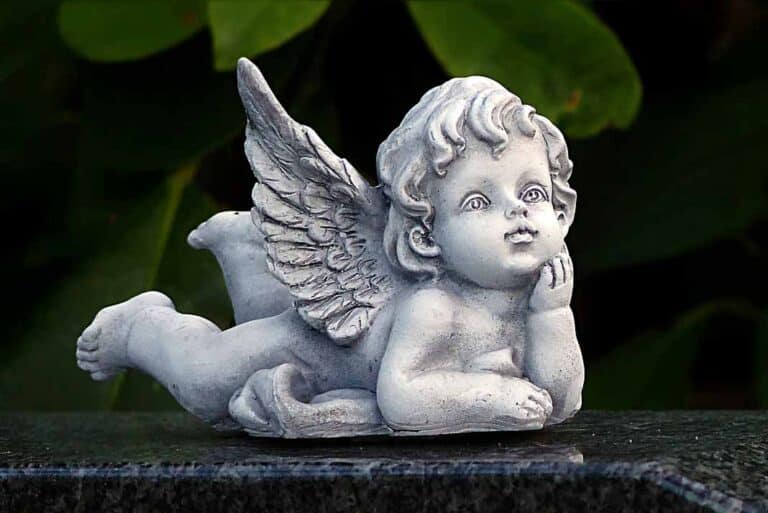 Horóscopo martes 30: Ayudarás a un amigo y te convertirás en su ángel