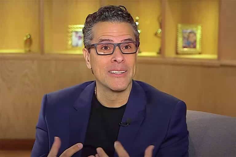 'No soy un monstruo como mi papá': Marco Regil revela que su mamá lo iba a abortar