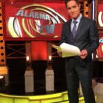 Hasta hace unos meses, Jorge Antolín condujo el show "Alarma TV", de la televisora de Los Angeles, Estrella TV