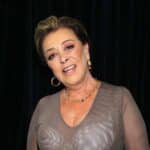 SylviaPasquel-fondonegro