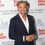 El actor le prometió a su novia su inesperada petición por si la operación salía mal