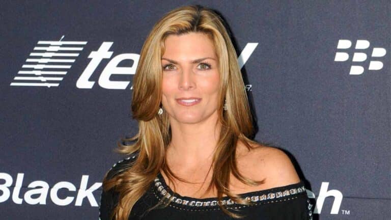 Montserrat Oliver confiesa por qué se divorció virgen, tras 4 años casada con un hombre