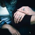 pareja-manos
