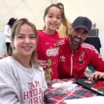 Adamari pasará el día de Navidad en su casa, con su ec Toni Costa y la mamá del bailarín, pero la noche del Fin de Año aún no lo definen