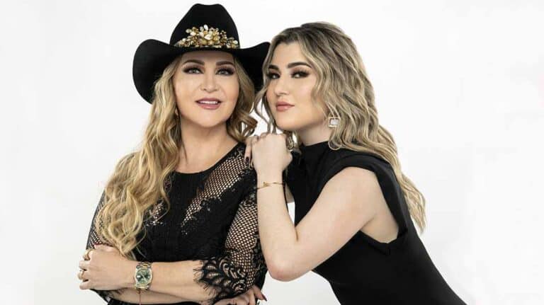 Afirman que Cruz le pegó a Alicia Villarreal por contratar al que abusó de su hija