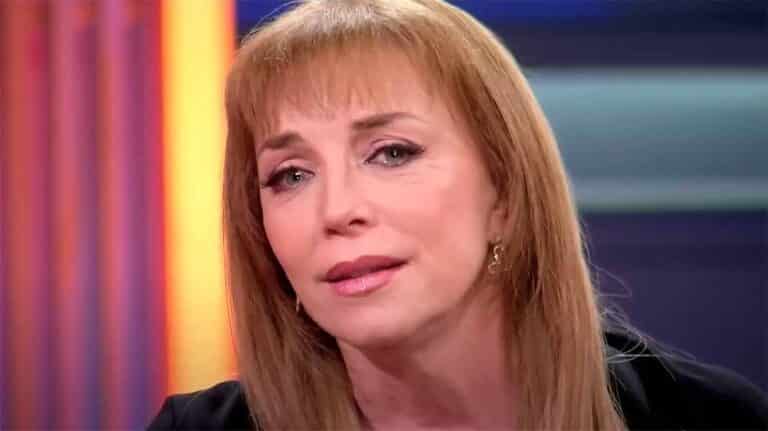 Laura Flores mantiene en formol al bebé que perdió a los 4 meses de embarazo