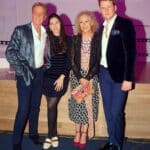 Alexander Acha y su hermana Giovanna reconocieron en el programa el amor que su padre, el cantante Emmanuel, ha dedicado a su madre Mercedes Alemán, quien sufre de una enfermedad crónico degenerativa